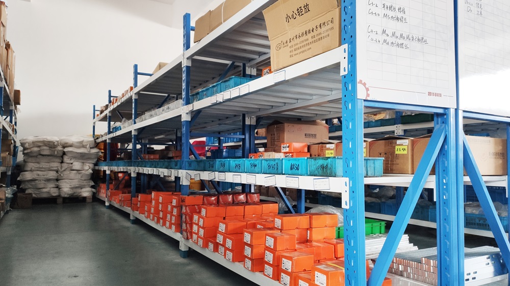 Fabbrica di macchine per maglieria piatta - Changhua