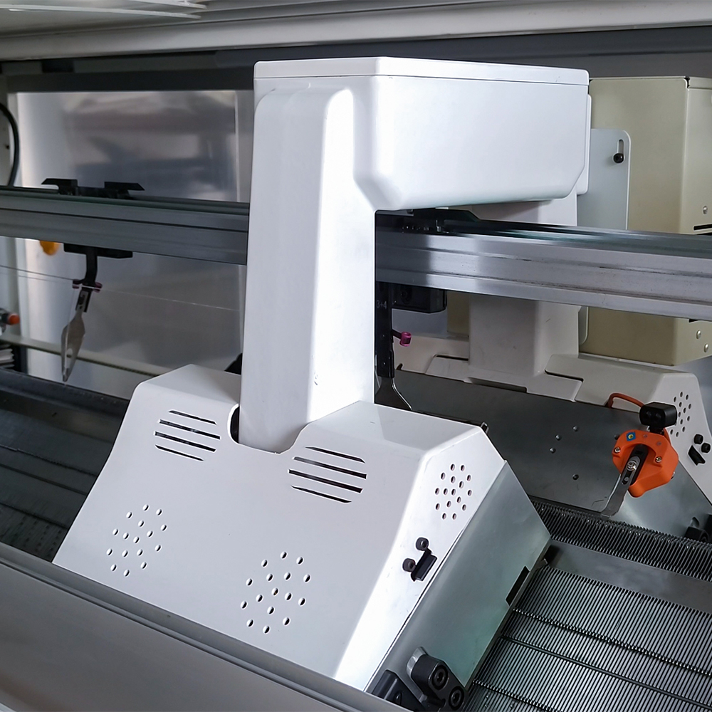 Kauluksen neulekoneen yksityiskohtainen piirustus