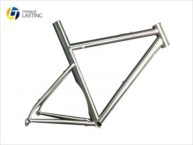 Telaio per bicicletta in titanio