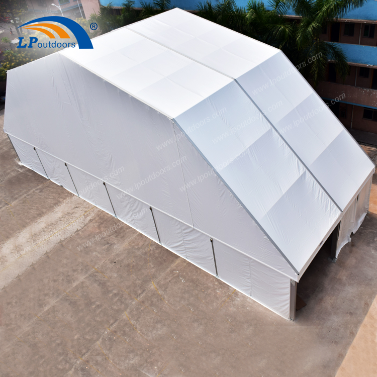 30-метровая многоугольная палатка для мероприятий