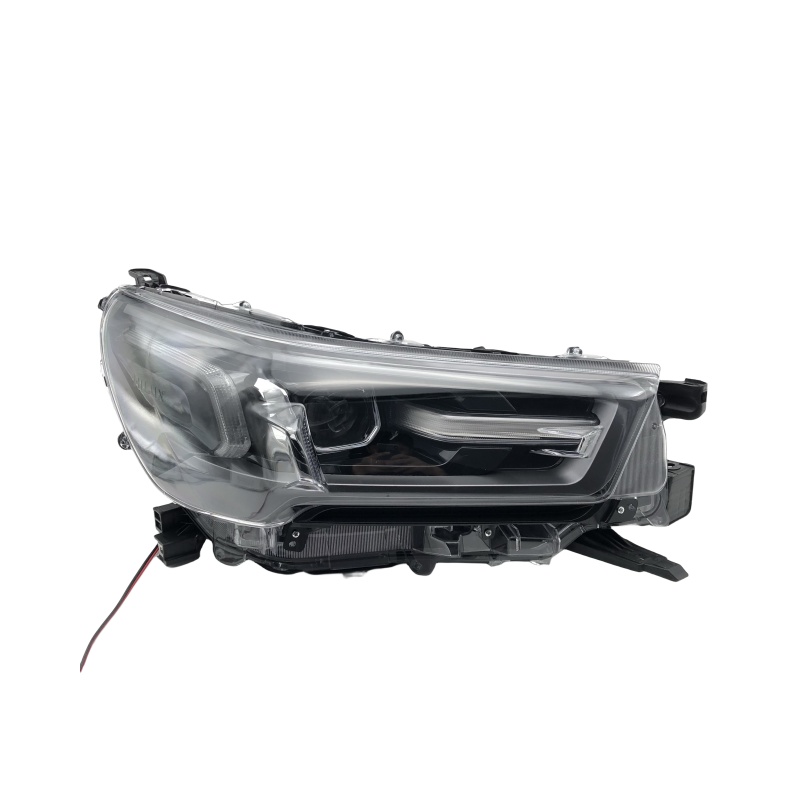 Reflektory Toyoty Hilux