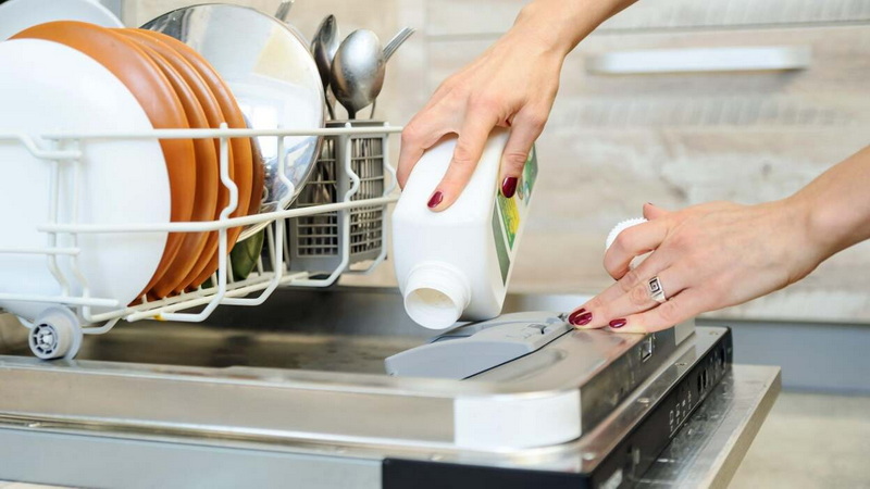 What To Do If You Run Out of Dishwasher Pods Hvad skal du gøre, hvis du løber tør for opvaskemaskine