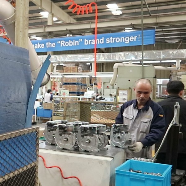 Robin Engine Dökme Demir Silinder Astar 