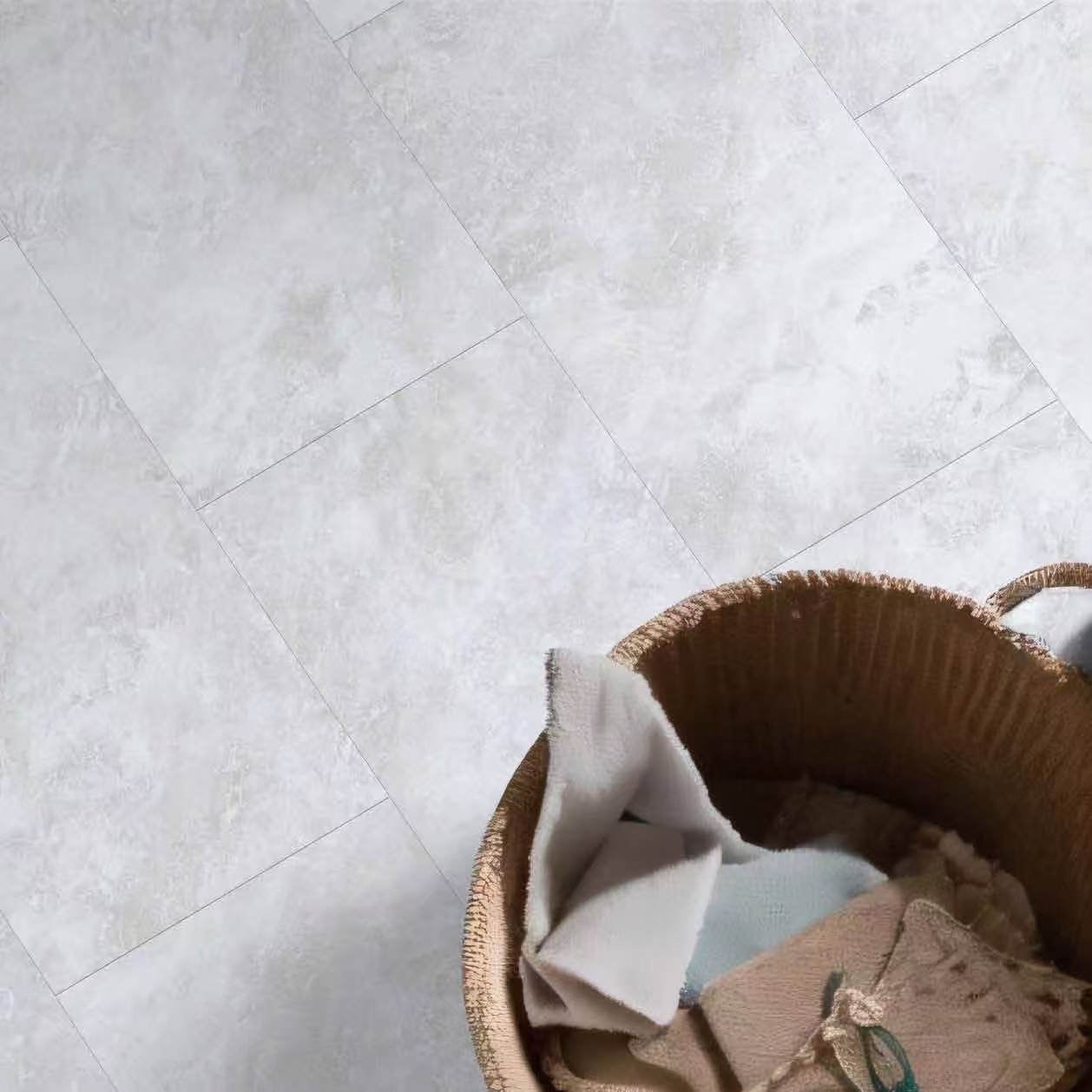 kivi lvt