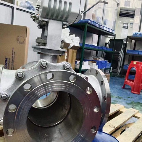 Butterfly Valve 100mm Kilang COVNA
