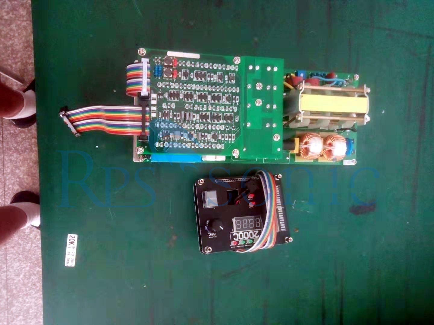 Deska PCB gener&aacute;toru