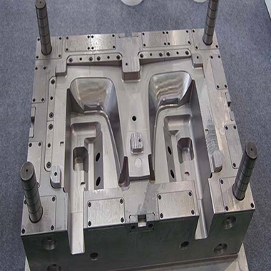Aluminum alloy mold