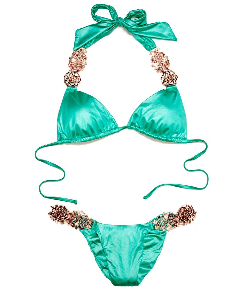 ชุดว่ายน้ำ Beach Bunny ถูกกฎหมายหรือไม่?