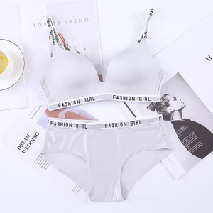 Moterų liemenėlės ir kelnaičių rinkinys Indija