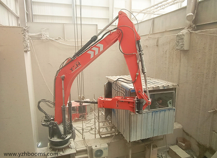 YZH stabilis Type bases BUTIO System Rock Breaker in usum in Tangshan Manwang mea Energy Company-VI