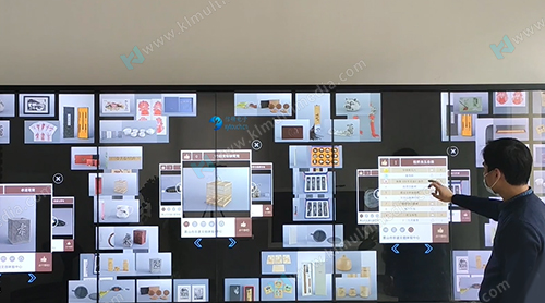 جدار فيديو بشاشة تعمل باللمس