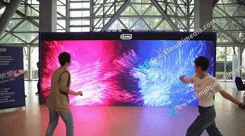 الفن الهندسي التفاعلي