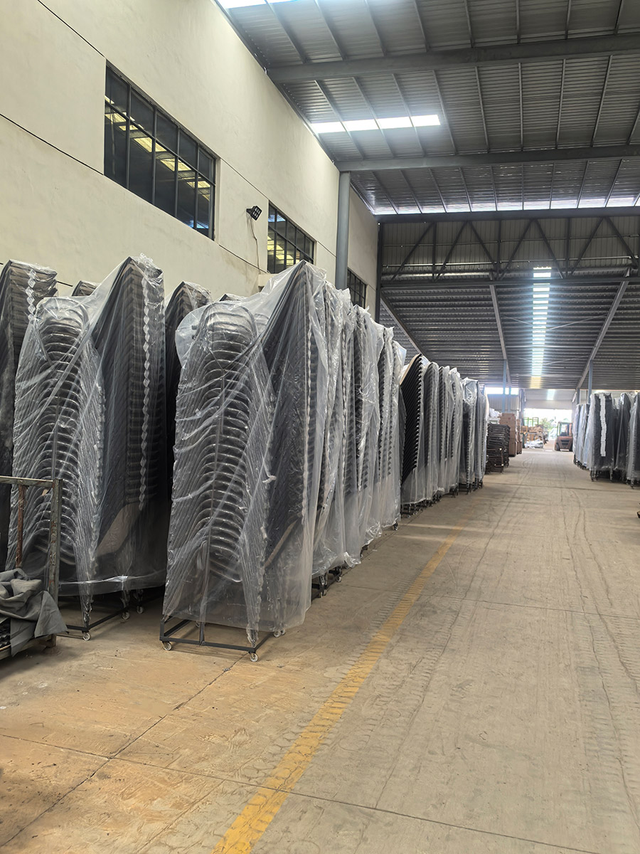 Fabriek en kantoor voor de productie van tuinparasols
