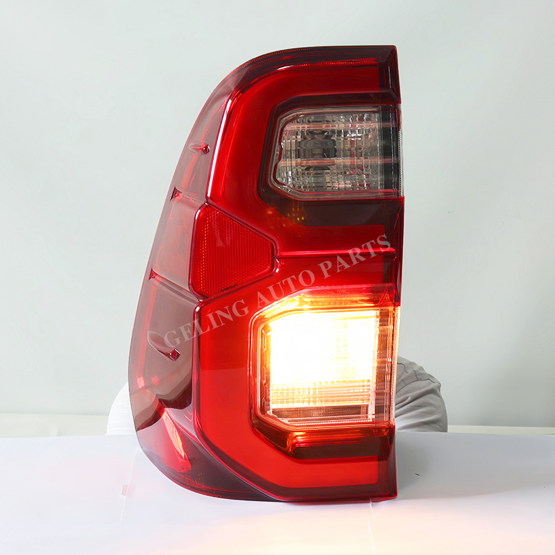 Mitsubishi L200 Triton İ&ccedil;in Led Arka Işık