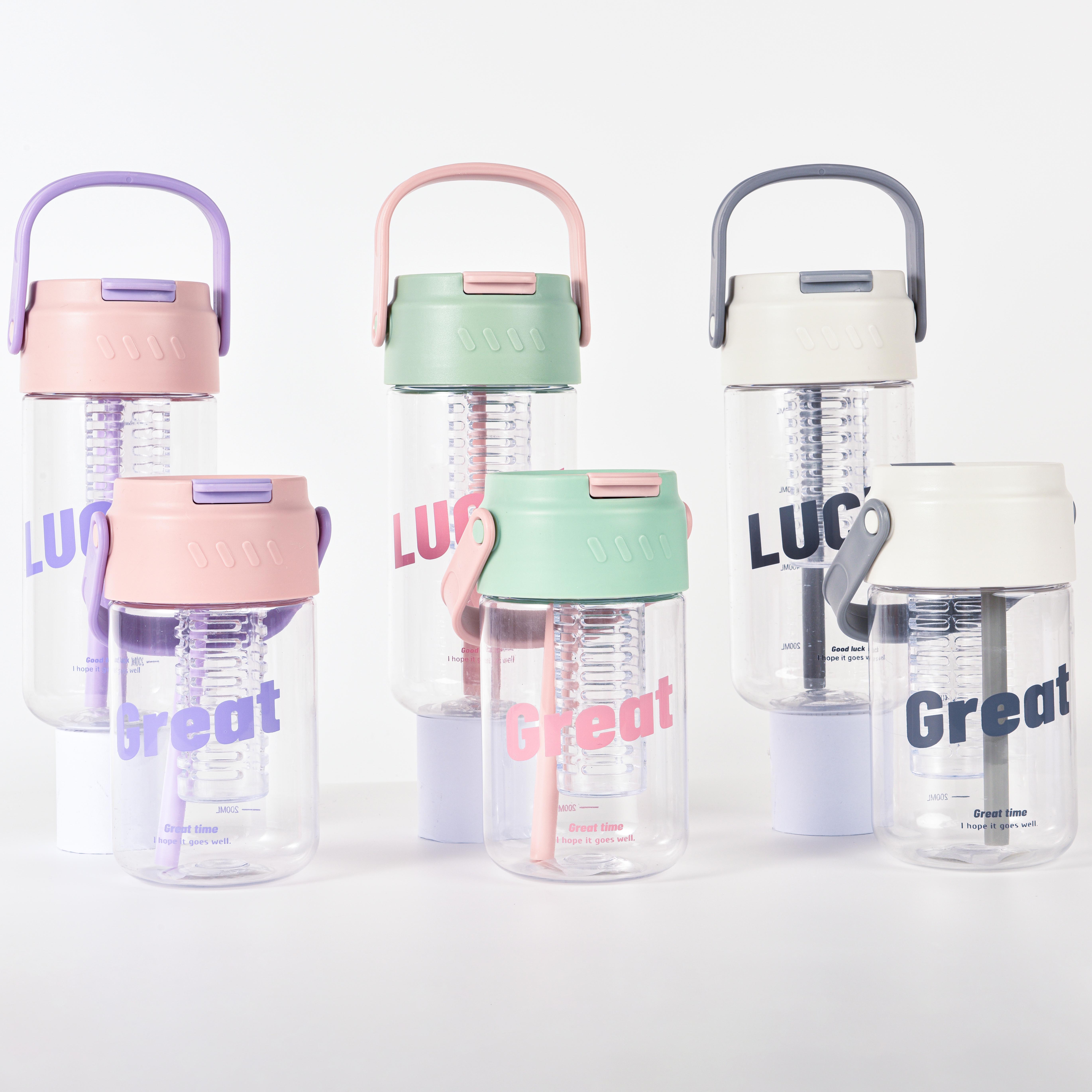 Custom logo portable cute plastic sport clear water bottle with handle