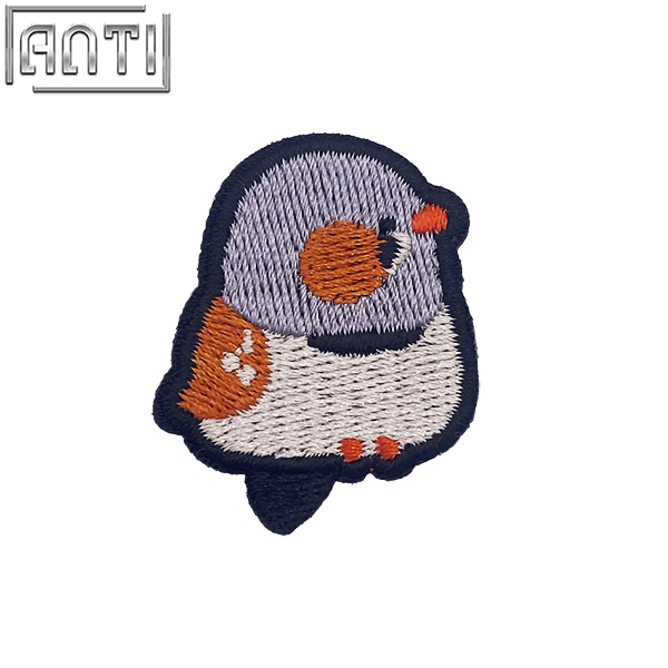 Custom Cartoon Lovely Grey Bird Embroidery Accessories Unique Quality College Design High Quality Embroidery Applique For Gift
