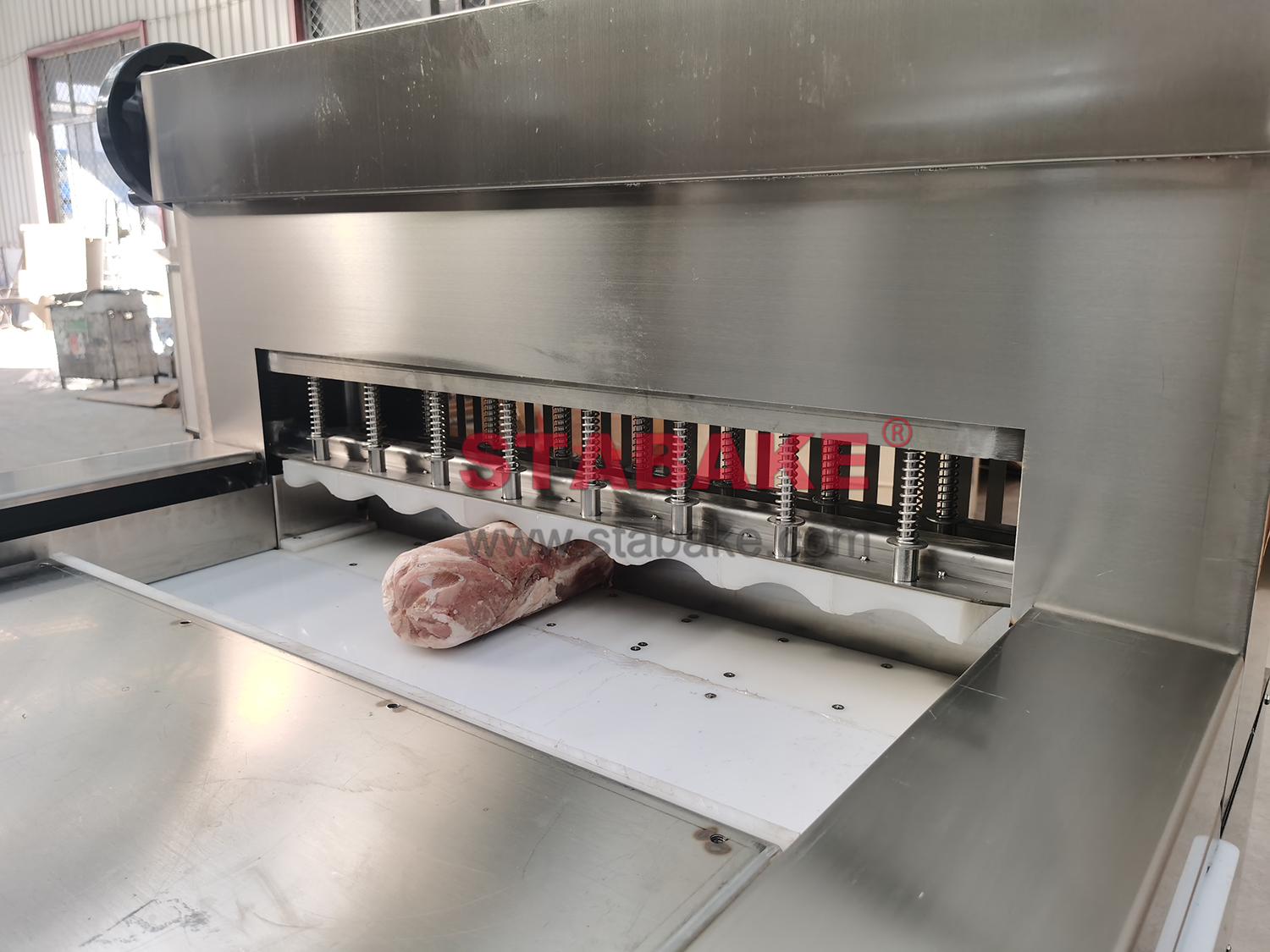 beef roll cutting machine