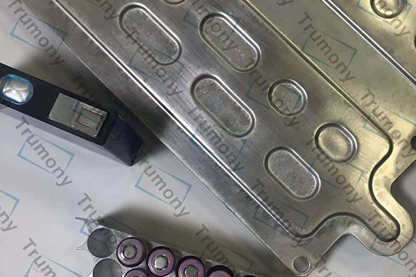 لوحات تبريد المياه