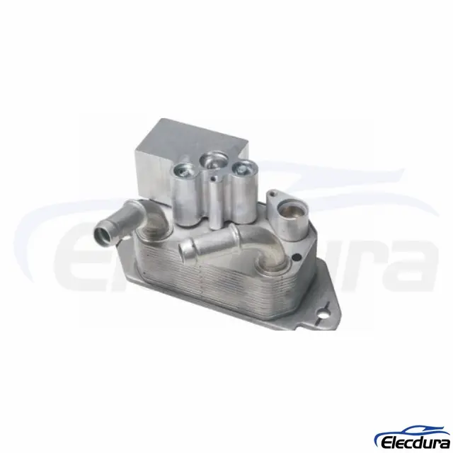 Gejala kebocoran oil cooler transmisi termasuk kontaminasi cairan pendingin dan pemeriksaan fitting